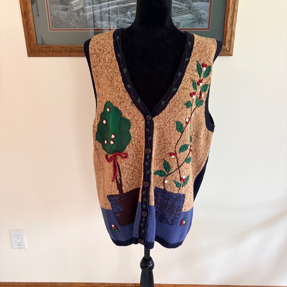 Capacity Woman Sweater Vest Womens 1X Brown Navy Blue Embroidered Holiday Knit